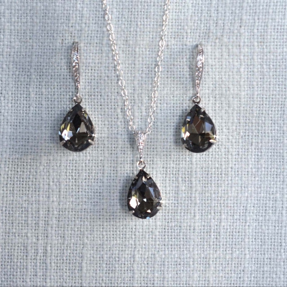 Small diamond gray european teardrop bridal jewelry set